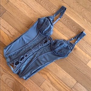 Victoria’s Secret corset EUC sz 34B